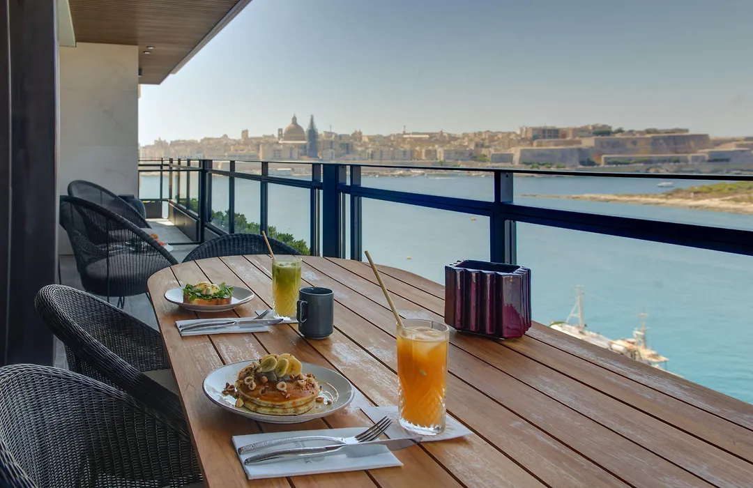 Land's End, Boutique Hotel-1